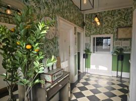 Avis Hotel, hotell i Bromley