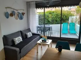 Bleu Océan - Sur le port Appartement avec piscine, terrasse, parking