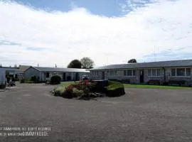 Garden Court Motel & Backpackers