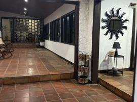 Casa Veraniega león, hotel a León