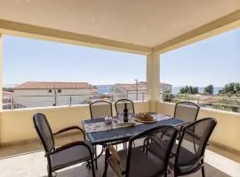 Apart sa Terasom 250m od Plaže,Parking,Wi Fi,Roštilj