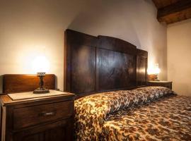 Agriturismo Miracco Atanasio Franco "Il Maniero", farm stay in Santa Sofia dʼEpiro