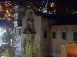 Hostal CRUZ TARMA
