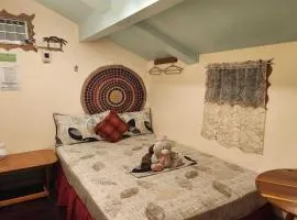 Balai Vivencio Hostel