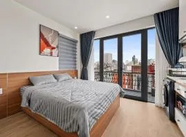 Eleva Apartment