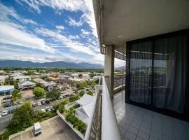 Rydges Esplanade Resort Cairns