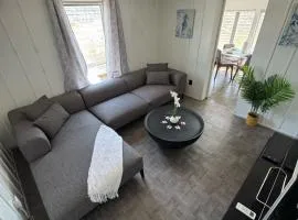 Stylish 2-Bedroom Oasis in Miami