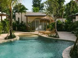 Mayiki Boutique Hotel