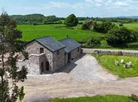 Cohost Partners Charming Barn Stay