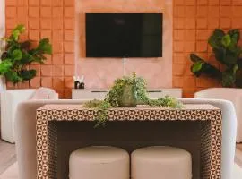WANDERLUST-Joshua Tree Modern-boho Escape-Stargazing and Fire Pit