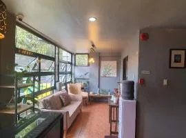 AJ Tourist Inn