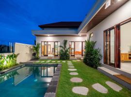 Nooky 4 - Relax, Recharge, Repeat - 4BDR with Spectacular Views, ξενοδοχείο σε Kerobokan