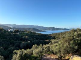Les Terrasses de Ruppione - Villa Scandola, hotel v destinaci Pietrosella