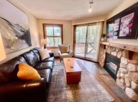 Main Village, Ski-in Ski-out, Hot Tub, Condo