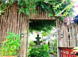 Artist's Place Trat