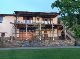 Casa La Crocetta Da Marco, villa in Castelletto Soprano