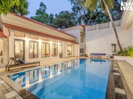 La Bougainvillea with Heritage Home With Complimentary Cook, отель в городе Порворим