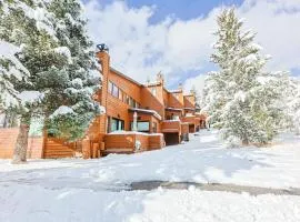 Tennis Townhome 2 Bd 25 Ba TTMR