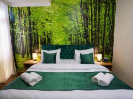 Green Palace Kutaisi，庫塔伊西的有停車位的飯店