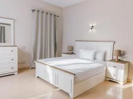 The Residential Suites near AUC by Elegant Hospitality