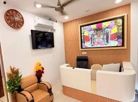 Mahalaxmi Executive Tuljapur
