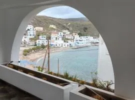 Irini onar loutra kythnos