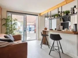 Oasis Studio- Free Parking