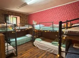 Grammy Hostel Residence