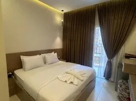 NeW CATELLO HOTEL