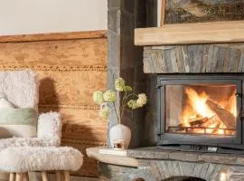 Willa Podhalanka Jacuzzi & sauna - drewniany dom dla 20 osób