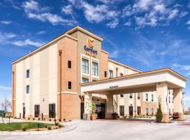 Comfort Suites Liberal North, hotel di Liberal