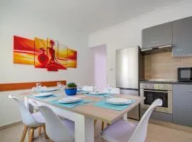 St Julian's Unique 3-bedroom Apartments and Penthouse with Jacuzzi