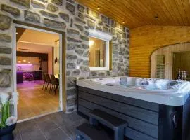 Franjković Premium Suite with Private Jacuzzi & Sauna