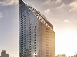 R.Iconic Luxury Holiday Home