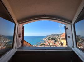 Imperia में, होटल Santa Chiara Loft