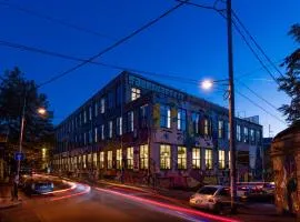 Fabrika Hostel & Suites、トビリシのホテル