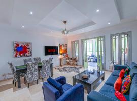 Luxury Apartment with Pool Large Terrace & Balconies in Hivernage Marrakech, hotell sihtkohas Marrakech