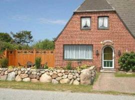 Haus Seelord, hótel í Wenningstedt