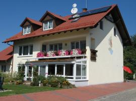 Pension Wolkenstein, hotel with parking in Langenbruck