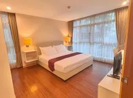 ICON NARINDRA SUITES HOTEL Sukhumvit Bangkok Thailand 50sqm to 90sqm Rooms & FREE Minibar