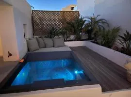 Rosaviglia Luxury Villa - an Oia Private Hideaway