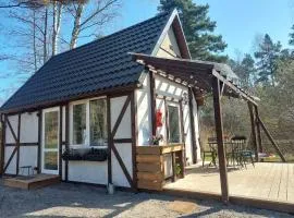 Small 24 sq m house for 6 people with 2 extra beds