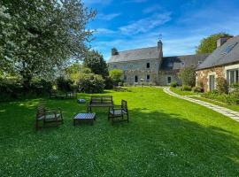 Chambres d'hôtes Penker, hotel v destinaci Minihy-Tréguier
