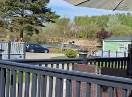 2 Borwick Lakes