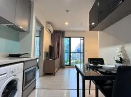 Beautiful condo, BTS Thonglor, 5mins by walking