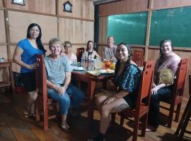 SAMMARA ECOLODGE Amazon River, chal&eacute; alpino em Padre Isla