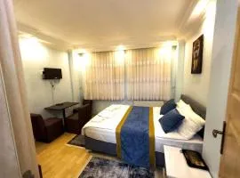 Blue Star Apartments Old City Center