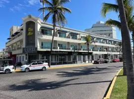 Hotel La Siesta Malecón