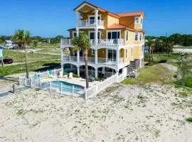 Private Pool Beach Front Sleeps 18 Family home