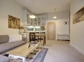 Town Hall Square Apartments